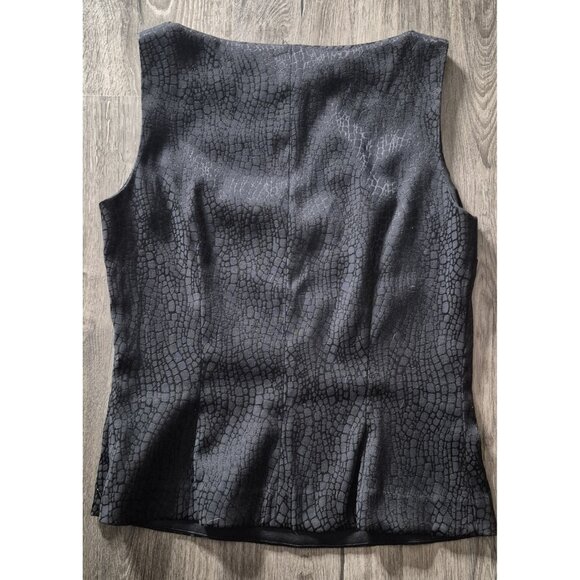 David Warren Sleeveless Pleated Blouse Button Back Women's Size 6 - Picture 2 of 3